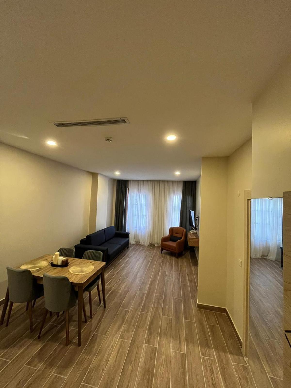 Majestik Hotel Стамбул Экстерьер фото