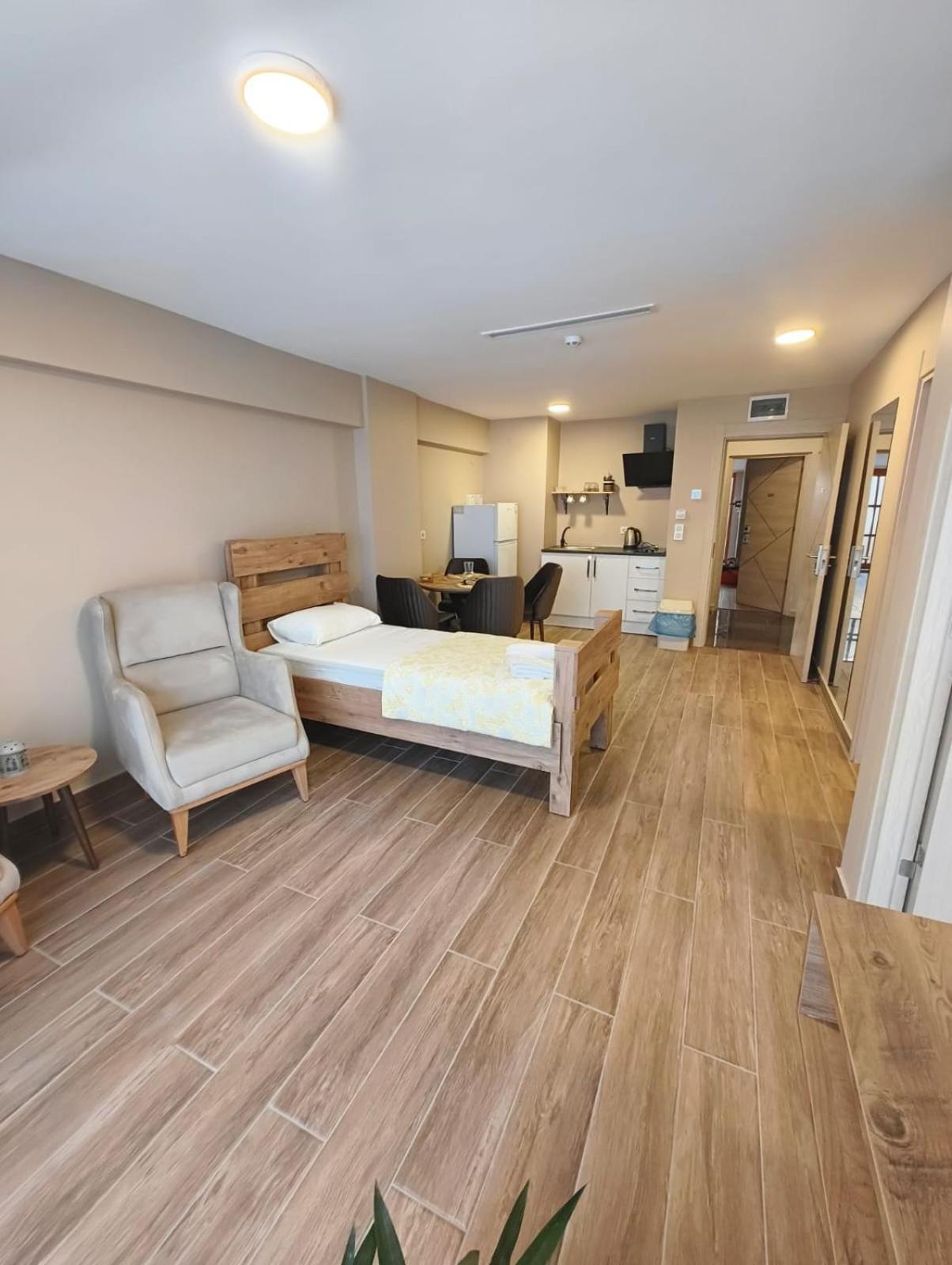 Majestik Hotel Стамбул Экстерьер фото